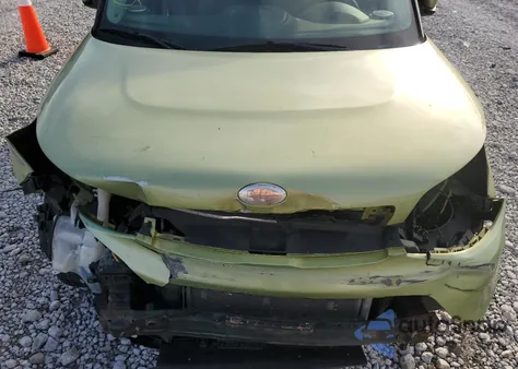 2014 Kia Soul + from USA, damaged, VIN KNDJP3A55E7713728